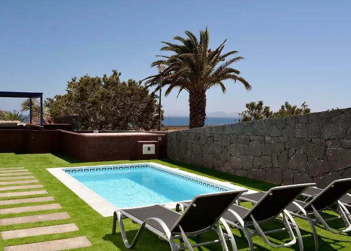 Lobos Playa Blanca (Lanzarote)